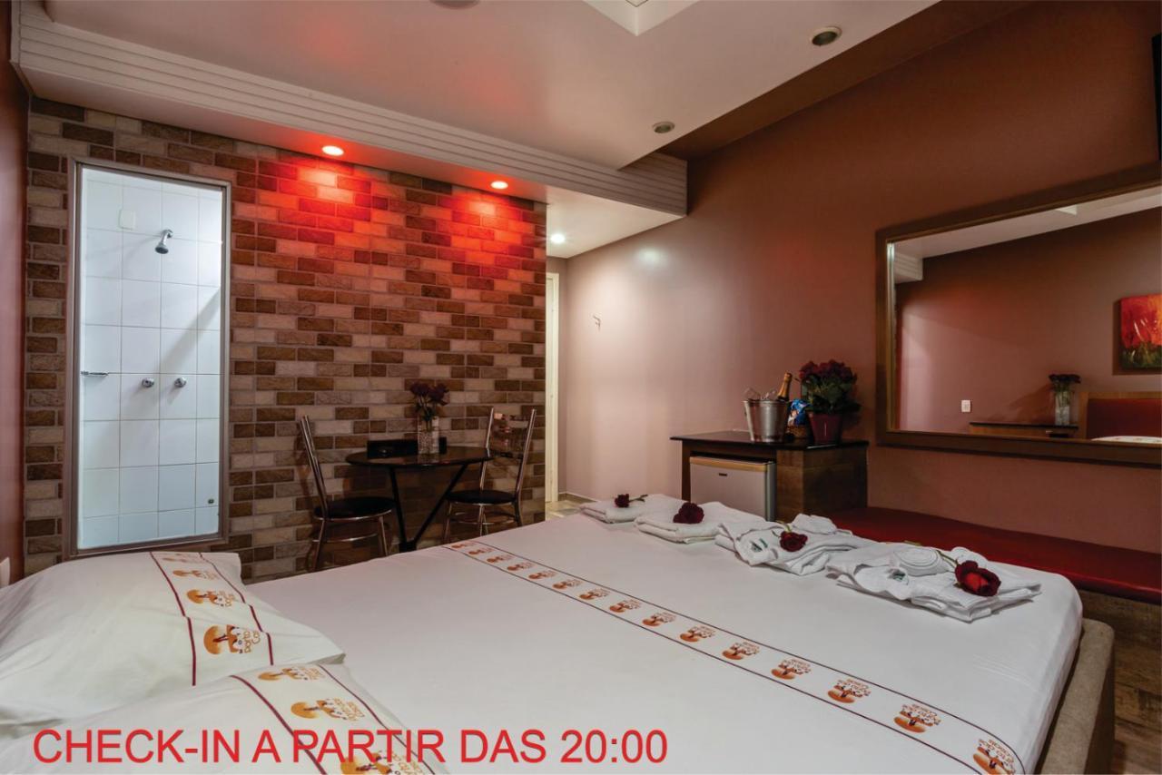 Motel Porto Dos Casais Porto Alegre Kültér fotó